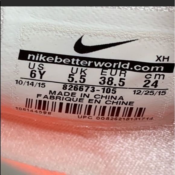 Nike Sneakers Rare Special Edition White Multicolored Women’s Size 7.5 - Picture 11 of 16